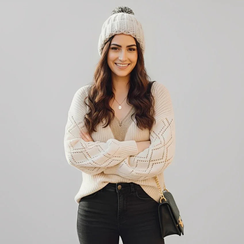 Refined Contrast-Trim V-Neck Jumper